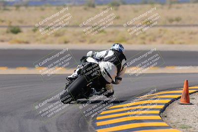 media/Oct-08-2022-SoCal Trackdays (Sat) [[1fc3beec89]]/Turn 11 Backside (1145am)/